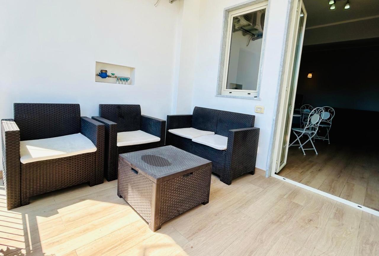 Hotel Vivina_081 à Naples Extérieur photo
