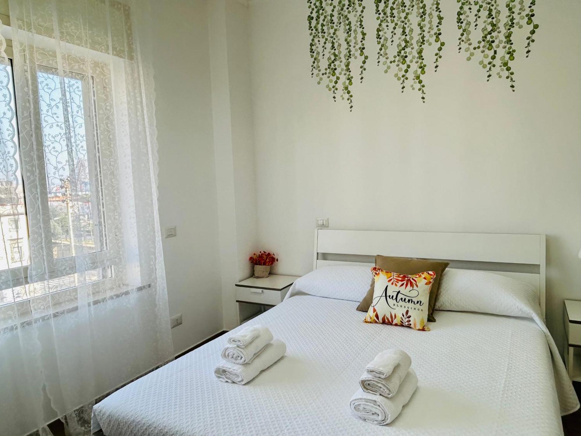 Hotel Vivina_081 à Naples Extérieur photo