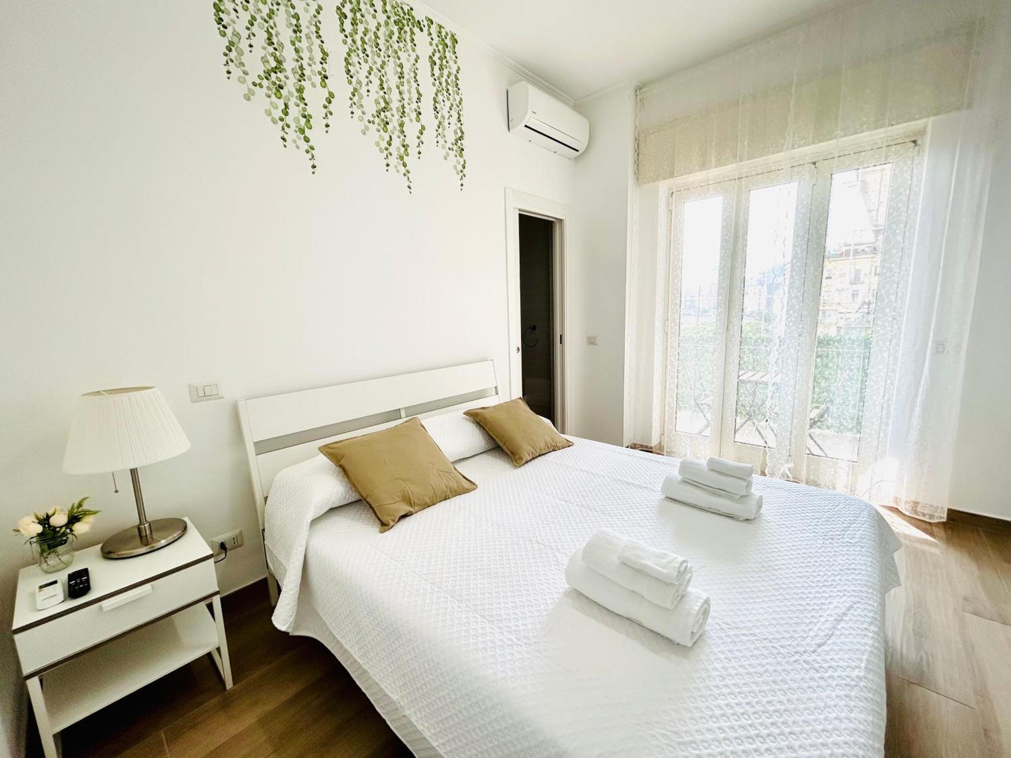 Hotel Vivina_081 à Naples Extérieur photo